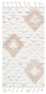 Safavieh Moroccan Tassel Shag 2'-3" x 4'-0" Rug in Ivory / Beige