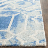 Safavieh Dip Dye 2'-3" x 10'-0" Rug in Blue / Ivory