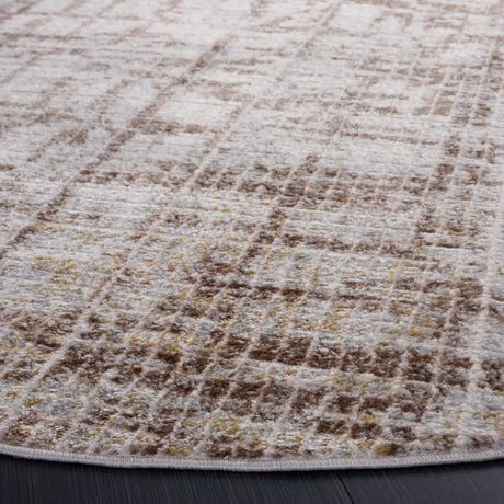 Safavieh Palma 6'-7" x 6'-7" Rug in Beige / Brown
