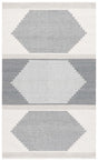 Safavieh Kilim 4'-0" x 6'-0" Rug in Light Grey / Ivory