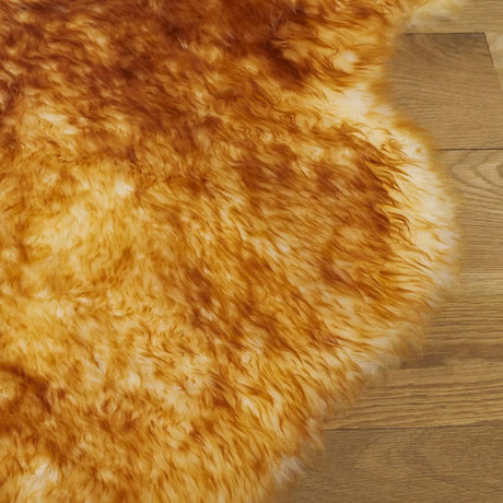 Safavieh Sheep Skin 5'-5" x 7'-7" Rug in Champagne / Copper Brown