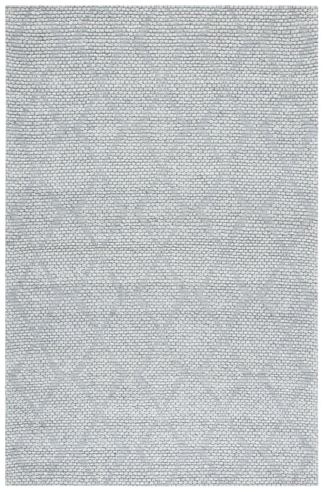 Safavieh Marbella 4'-0" x 6'-0" Rug in Silver / Grey