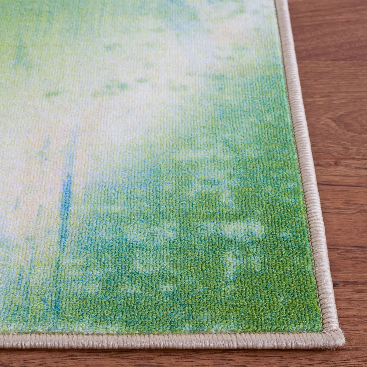 Safavieh Paint Brush 4'-4" x 6'-0" Rug in Blue / Ivory