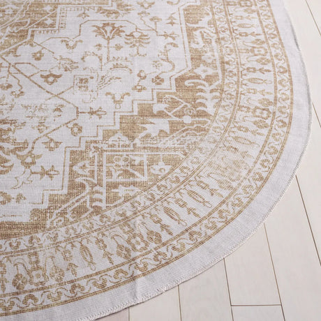 Safavieh Arizona 5'-0" x 8'-0" Rug in Beige / Gold