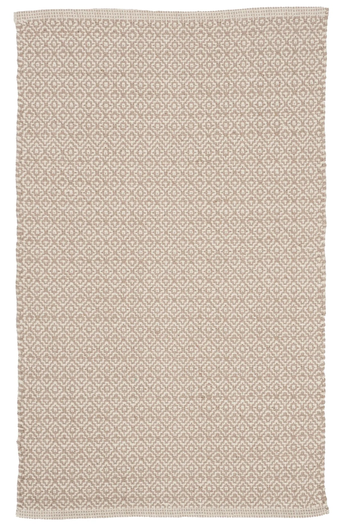 Safavieh Montauk 2'-6" x 4'-0" Rug in Ivory / Beige