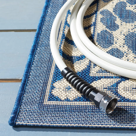Safavieh Courtyard 4'-0" x 5'-7" Rug in Navy / Beige