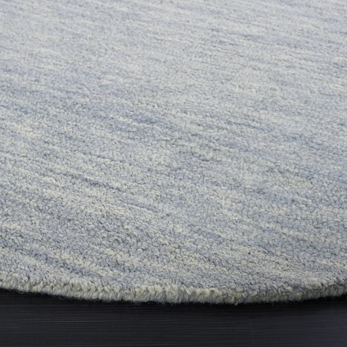 Safavieh Metro 6'-0" x 6'-0" Rug in Light Grey