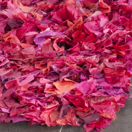 Safavieh Rio Shag 3'-0" x 5'-0" Rug in Fuchsia / Multi