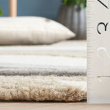 Safavieh Ebony 4'-0" x 6'-0" Rug in Ivory / Grey