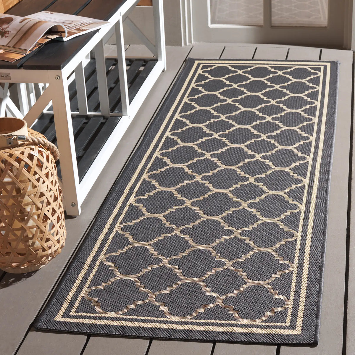Safavieh Courtyard 2'-3" x 10'-0" Rug in Anthracite / Beige