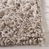 Safavieh Rio Shag 4'-0" x 6'-0" Rug in Beige / Ivory