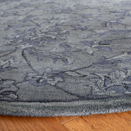 Safavieh Antiquity 6'-0" x 6'-0" Rug in Grey / Multi