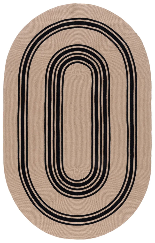 Safavieh Braided 800 5'-0" x 8'-0" Rug in Natural / Black