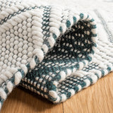 Safavieh Natura 4'-0" x 6'-0" Rug in Ivory / Green