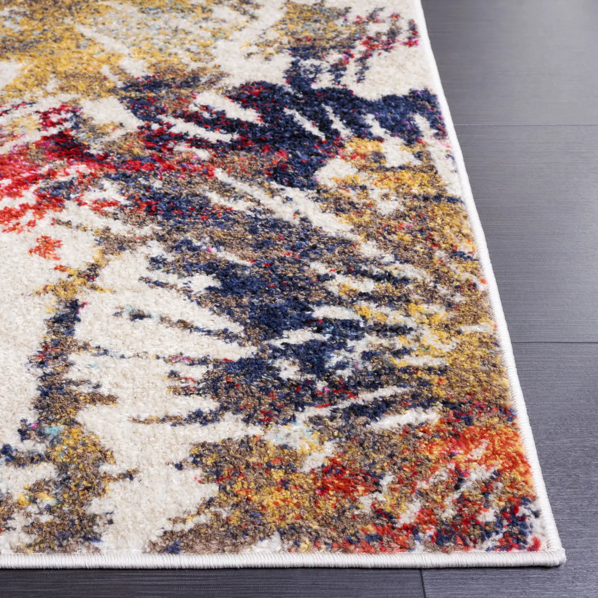 Safavieh Adirondack 4'-0" x 6'-0" Rug in Ivory / Fuchsia Gold