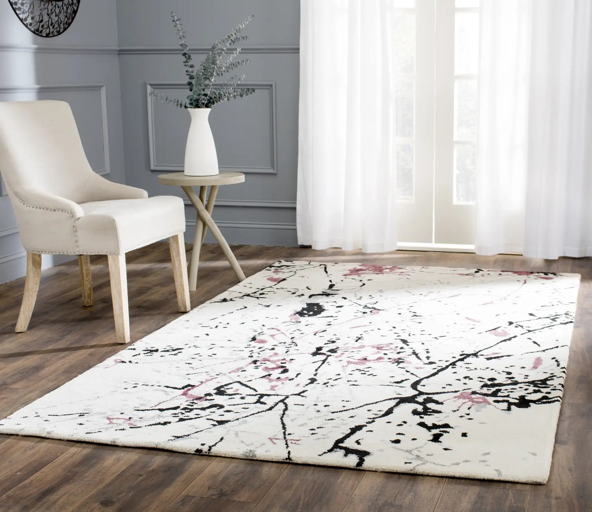 Safavieh Soho 3'-6" x 5'-6" Rug in Ivory / Purple