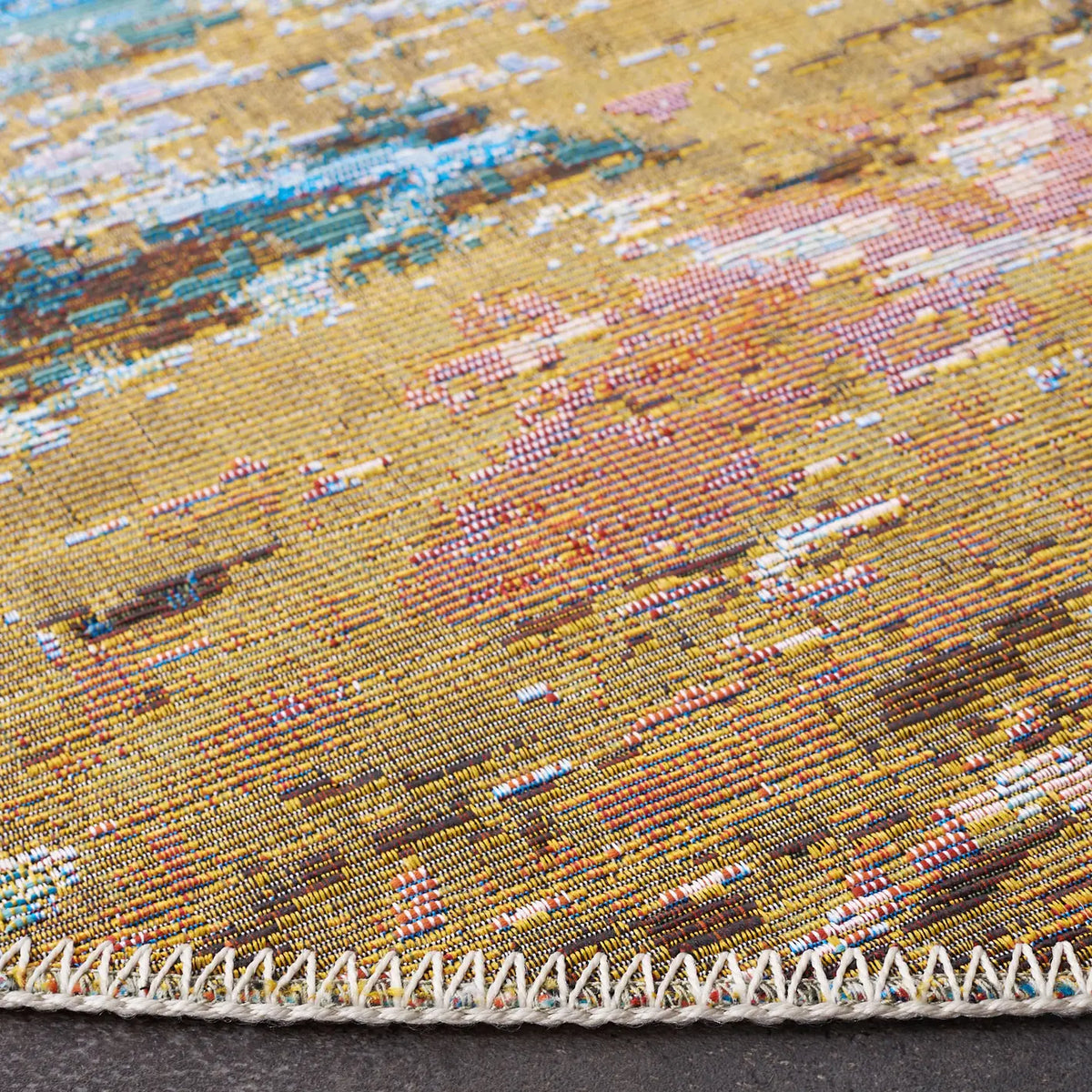 Safavieh Barbados 500 6'-6" x 6'-6" Rug in Gold / Blue