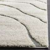 Safavieh Florida Shag 5'-3" x 7'-6" Rug in Cream / Grey