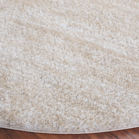 Safavieh Tahoe Shag 6'-7" x 6'-7" Rug in Ivory / Gold