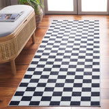 Safavieh Santa Clara 2'-6" x 8'-0" Rug in Ivory / Black