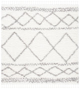 Safavieh Pro Lux Shag 400 6'-7" x 6'-7" Rug in Ivory / Grey
