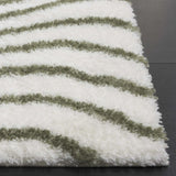 Safavieh Tahoe Shag 4'-0" x 6'-0" Rug in Ivory / Green