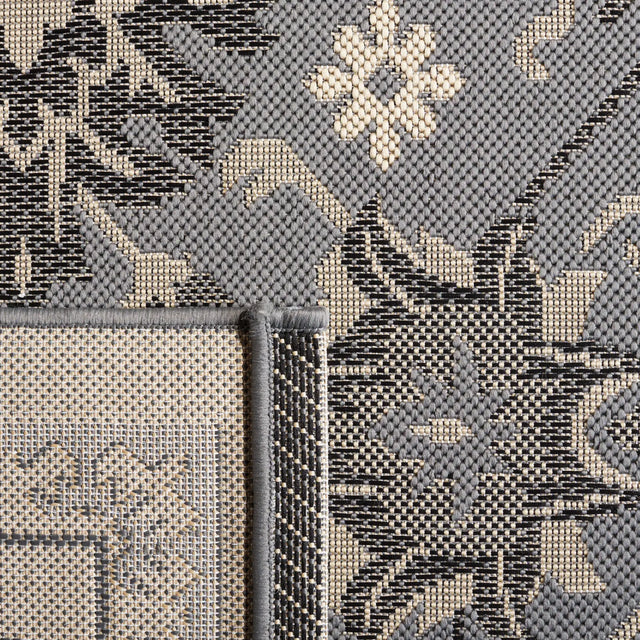 Safavieh Courtyard 5'-3" x 7'-7" Rug in Grey / Cream