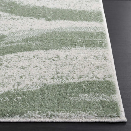 Safavieh Adirondack 4'-0" x 6'-0" Rug in Ivory / Sage