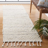Safavieh Natura 2'-3" x 8'-0" Rug in Ivory / Grey