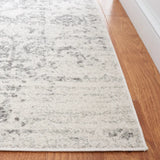 Safavieh Madison 4'-0" x 6'-0" Rug in Silver / Ivory