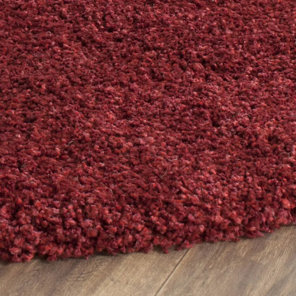 Safavieh Shag 4'-0" x 4'-0" Rug in Maroon