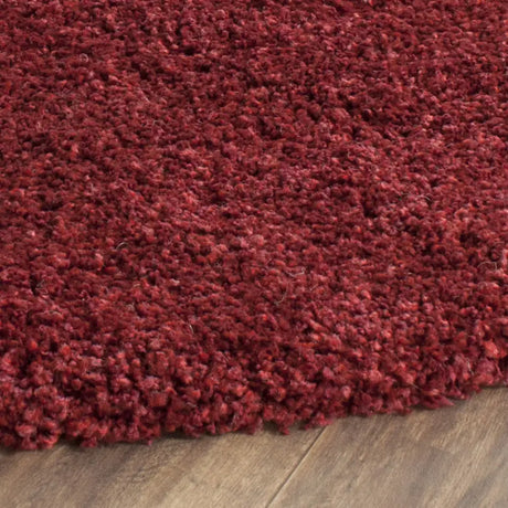 Safavieh Shag 4'-0" x 4'-0" Rug in Maroon