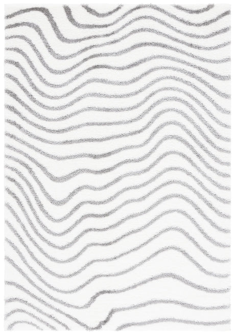 Safavieh Tahoe Shag 4'-0" x 6'-0" Rug in Ivory / Grey