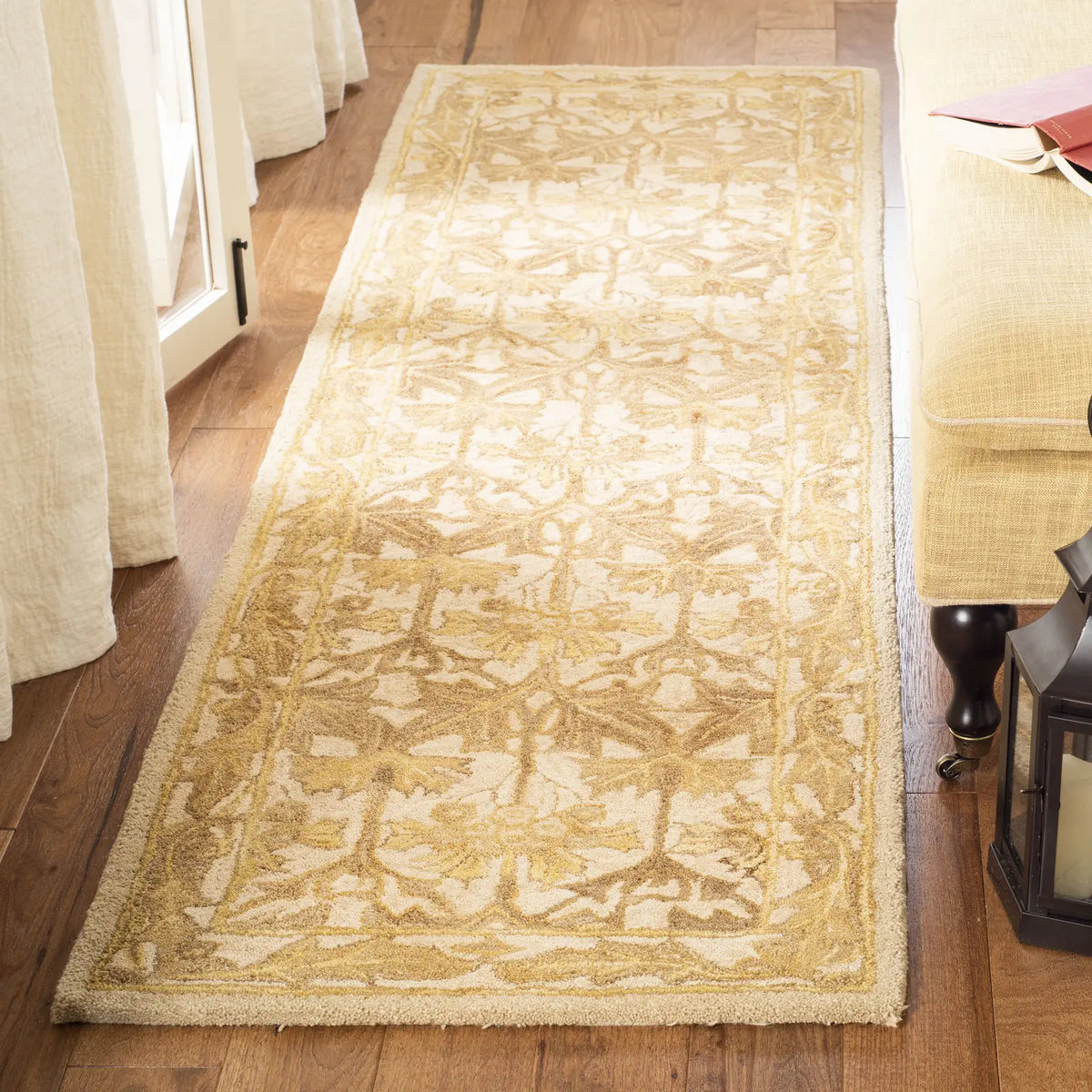 Safavieh Anatolia 2'-3" x 12'-0" Rug in Beige / Gold