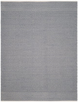 Safavieh Montauk 10'-0" x 14'-0" Rug in Ivory / Navy