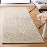 Safavieh Casablanca 2'-3" x 8'-0" Rug in Beige / Grey
