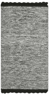 Safavieh Montauk 2'-3" x 3'-9" Rug in Black