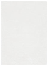 Safavieh Decora Shaggy 4'-0" x 6'-0" Rug in Ivory