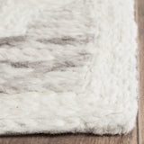 Safavieh Himalaya 8'-0" x 10'-0" Rug in Grey / Ivory