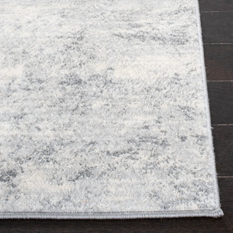 Safavieh Brentwood 4'-0" x 6'-0" Rug in Ivory / Grey