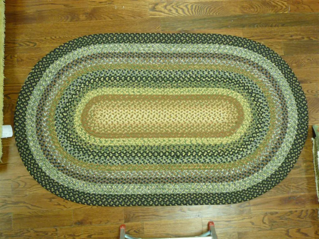Safavieh Braided 3'-0" x 5'-0" Rug in Multi