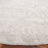 Safavieh Metro 6'-0" x 6'-0" Rug in Beige / Grey