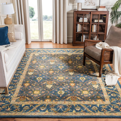 Safavieh Antiquity 9'-6" x 13'-6" Rug in Blue