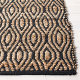 Safavieh Cape Cod 5'-0" x 8'-0" Rug in Black / Natural