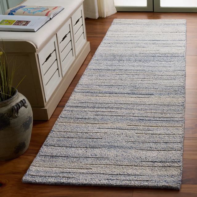 Safavieh Natura 2'-3" x 8'-0" Rug in Blue