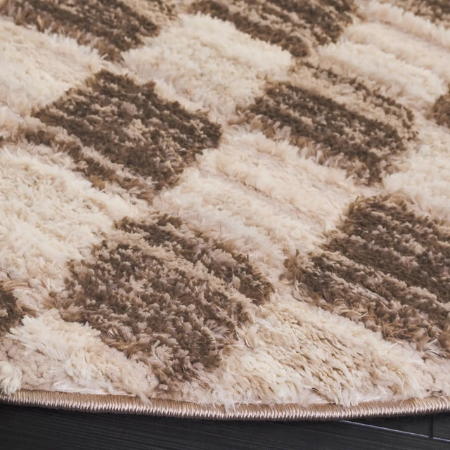 Safavieh Seattle Shag 900 6'-7" x 6'-7" Rug in Ivory / Brown