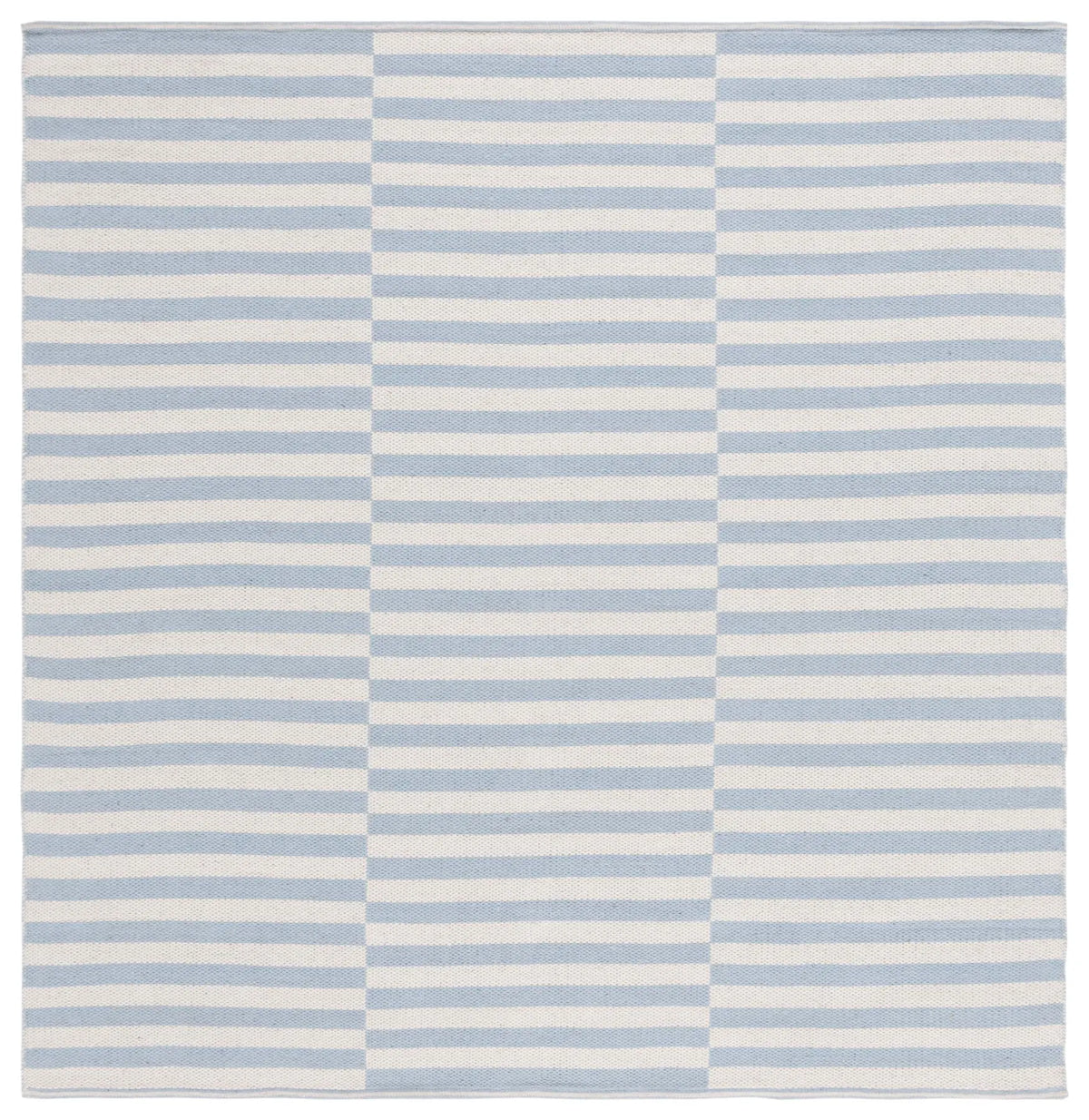 Safavieh Montauk 6'-0" x 6'-0" Rug in Ivory / Light Blue