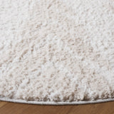 Safavieh Rumi Shag 6'-7" x 6'-7" Rug in Ivory / Light Beige