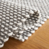Safavieh Vermont 4'-0" x 6'-0" Rug in Grey
