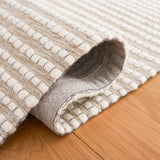Safavieh Marbella 4'-0" x 6'-0" Rug in Ivory / Beige